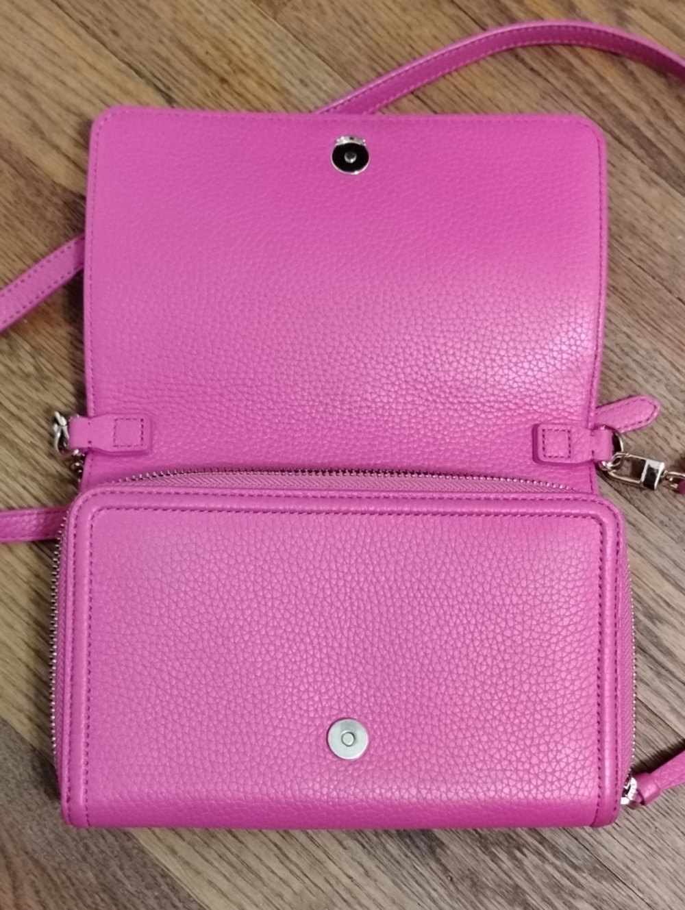 Tory Burch Thea Mini Crossbody - Picture 5 of 13